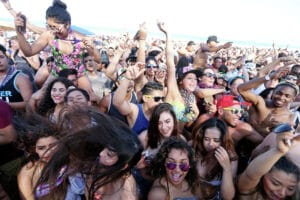 Spring Break Guide | Spring Break Guide Tips and Discounts